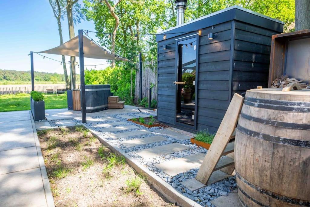 86, Bed & Outdoor Wellness - Sauna, Hottub, Icebath & Outdoor Shower Included! 奥斯特韦克 外观 照片